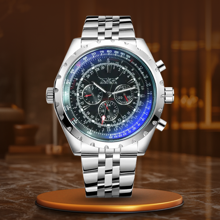 Mechaniczny zegarek w stylu militarnym